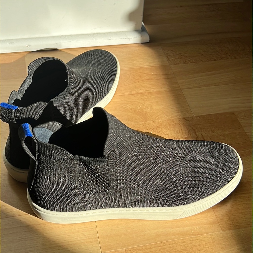 Rothy’s high-tops in black, size 8